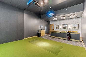 Golf simulator